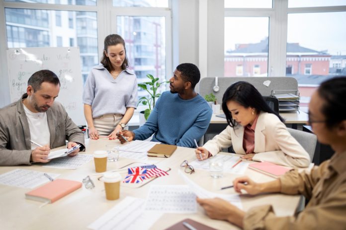 Du học Mỹ cần IELTS bao nhiêu? Điều kiện tiếng Anh mới nhất 2025